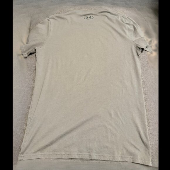 Under Armour HeatGear Athletic T-shirt Gray (Medium) - Picture 3 of 5